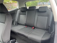 USED 2009 09 VOLKSWAGEN GOLF 1.4 S 3d 79 BHP 