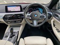 USED 2019 69 BMW 5 SERIES 2.0 520I M SPORT TOURING 5d 181 BHP *** &pound;9,965 FACTORY FITTED OPTIONS ***