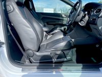 USED 2010 59 FORD FOCUS 2.5 ST-3 3d 223 BHP 