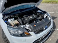 USED 2010 59 FORD FOCUS 2.5 ST-3 3d 223 BHP 