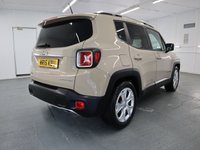 USED 2015 15 JEEP RENEGADE 1.6 M-JET LIMITED 5d 118 BHP GREAT FACTORY OPTION LOADED JEEP WITH THE LEATHER INTERIOR.