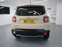 USED 2015 15 JEEP RENEGADE 1.6 M-JET LIMITED 5d 118 BHP GREAT FACTORY OPTION LOADED JEEP WITH THE LEATHER INTERIOR.