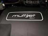 USED 2015 15 JEEP RENEGADE 1.6 M-JET LIMITED 5d 118 BHP GREAT FACTORY OPTION LOADED JEEP WITH THE LEATHER INTERIOR.