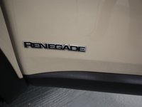 USED 2015 15 JEEP RENEGADE 1.6 M-JET LIMITED 5d 118 BHP GREAT FACTORY OPTION LOADED JEEP WITH THE LEATHER INTERIOR.