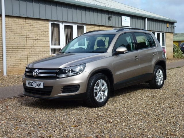 2012 12 Volkswagen Tiguan 2.0 S TDI BLUEMOTION TECHNOLOGY 4MOTION DSG 5d 138 BHP