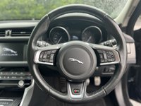 USED 2017 66 JAGUAR XF 3.0 V6 S 4d 296 BHP Electric Glass Sunroof Sat Nav