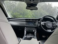 USED 2017 66 JAGUAR XF 3.0 V6 S 4d 296 BHP Electric Glass Sunroof Sat Nav