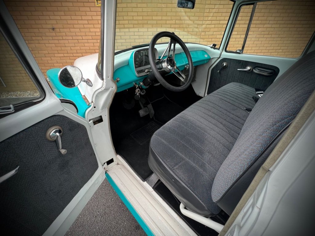 USED 1957 INT. HARVESTER A100 RON JON SURF TRUCK // 5700cc // V8 // px swap 