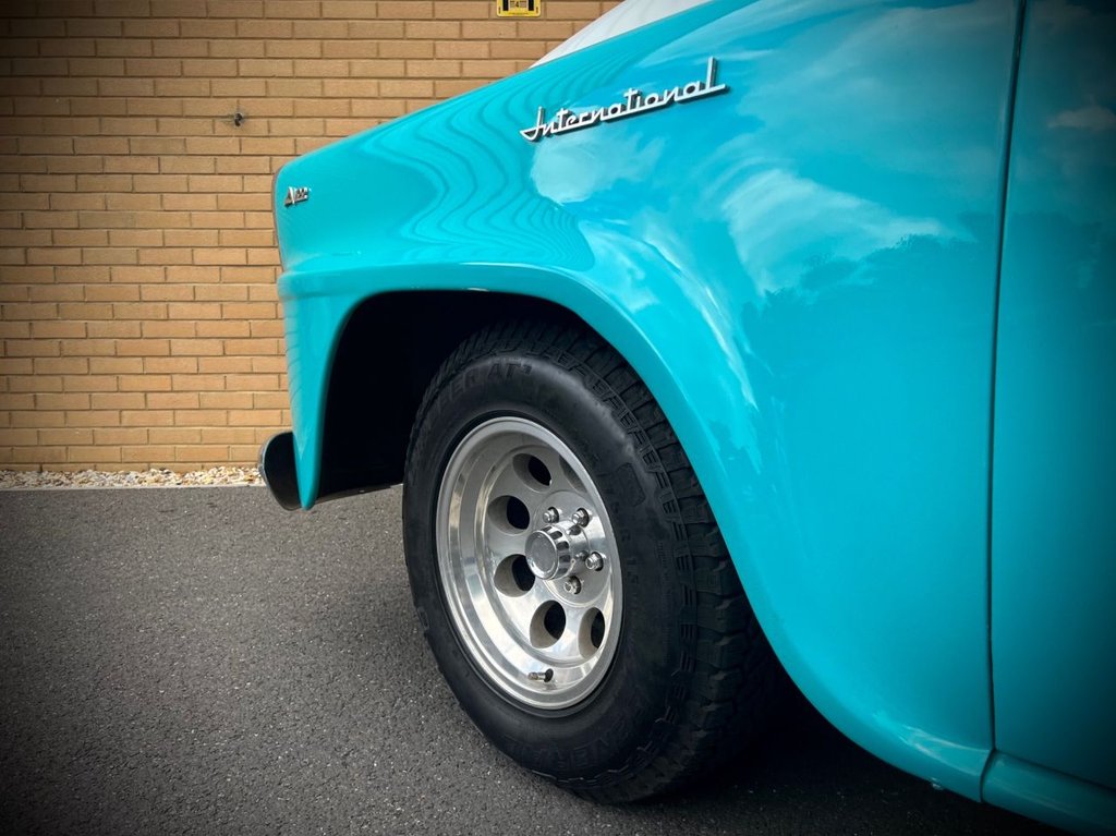 USED 1957 INT. HARVESTER A100 RON JON SURF TRUCK // 5700cc // V8 // px swap 