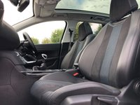 USED 2019 69 PEUGEOT 308 SW 1.5 BLUEHDI S/S SW TECH EDITION 5d 129 BHP 2 KEYS+FSH+1 OWNER FROM NEW++NAVIGATION+PARKING SENSORS+CLIMATE+PANORAMIC ROOF+PRIVACY GLASS+ADAPTIVE CRUISE+PARK ASSIST+PARKING CAMERA+HALF LEATHER TRIM+BLUETOOTH+MEDIA+AUX+USB+DAB