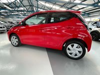 USED 2016 66 TOYOTA AYGO 1.0 VVT-I X-PLAY 5d 69 BHP 
