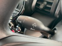 USED 2020 70 MINI HATCH COOPER 1.5 COOPER CLASSIC 3d 134 BHP DAB RADIO & BLUETOOTH AUDIO