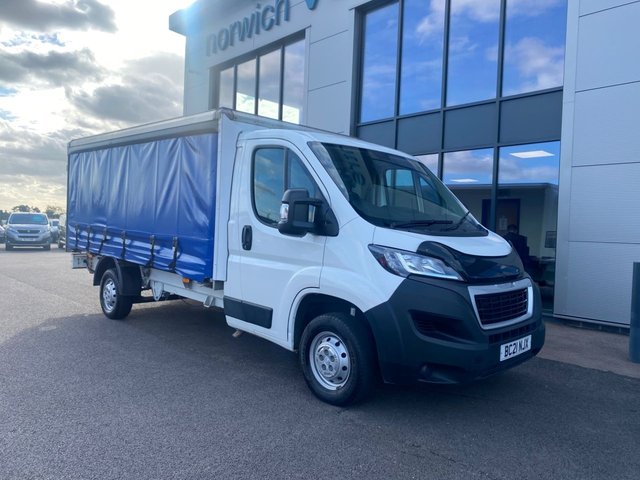 2021 21 Peugeot Boxer 2.2 BLUEHDI 335 L4 CURTAINSIDE 140PS AIRCON