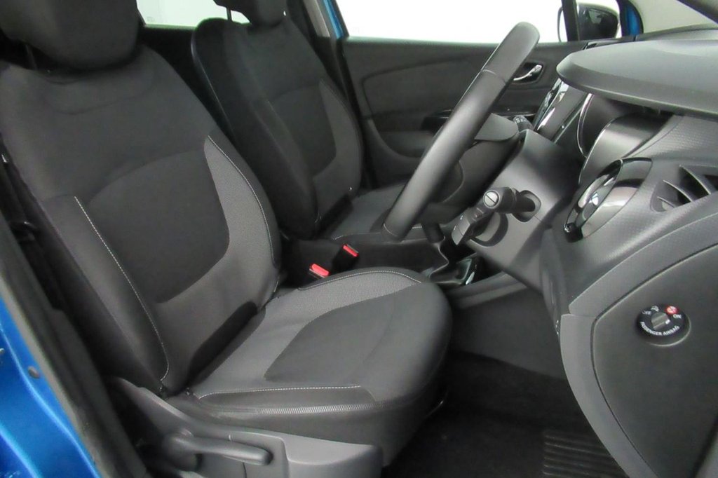 USED 2015 65 RENAULT CAPTUR 1.5 DYNAMIQUE S NAV DCI 5d 90 BHP 