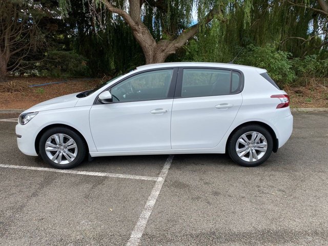 View our PEUGEOT 308