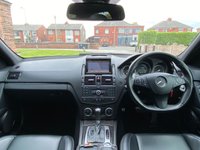 USED 2009 09 MERCEDES-BENZ C-CLASS 6.2 C63 AMG 4d 451 BHP 