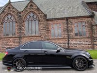 USED 2009 09 MERCEDES-BENZ C-CLASS 6.2 C63 AMG 4d 451 BHP 