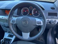 USED 2010 10 VAUXHALL ASTRA 1.6 SXI 5d 114 BHP 
