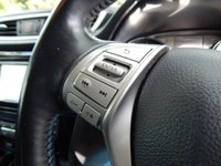USED 2014 14 NISSAN QASHQAI 1.6 DCI TEKNA 5d 128 BHP LADY OWNED-19in GLOSS BLACK ALLOYS