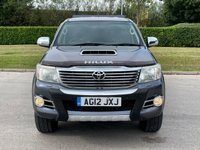 USED 2012 12 TOYOTA HI-LUX 3.0 INVINCIBLE 4X4 D-4D DCB 169 BHP NO VAT** SAT NAV ** T BELT CHANGED