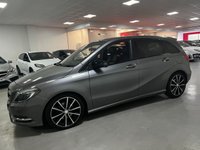USED 2013 13 MERCEDES-BENZ B-CLASS 1.8 B200 CDI BLUEEFFICIENCY SPORT 5d 136 BHP * LEATHER TRIM * 18" ALLOYS * PRIVACY * AIR CON * REV CAMERA *