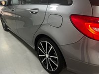 USED 2013 13 MERCEDES-BENZ B-CLASS 1.8 B200 CDI BLUEEFFICIENCY SPORT 5d 136 BHP * LEATHER TRIM * 18" ALLOYS * PRIVACY * AIR CON * REV CAMERA *