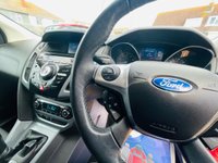 USED 2011 61 FORD FOCUS 1.6 TITANIUM 5d 124 BHP Stunning Top of the Range Petrol Ford Focus
