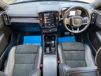 USED 2019 19 VOLVO XC40 2.0 T4 R-DESIGN AWD 5d 188 BHP 