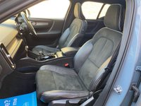 USED 2019 19 VOLVO XC40 2.0 T4 R-DESIGN AWD 5d 188 BHP 