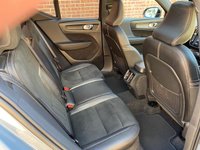USED 2019 19 VOLVO XC40 2.0 T4 R-DESIGN AWD 5d 188 BHP 