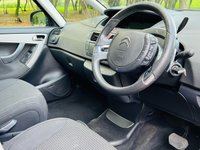 USED 2011 11 CITROEN C4 PICASSO 1.6 VTR PLUS HDI EGS 5d 110 BHP LOW MILEAGE SEMI AUTOMATIC