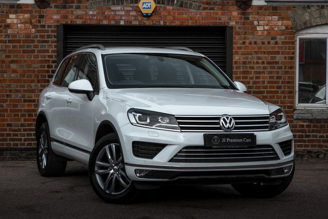 View our VOLKSWAGEN TOUAREG