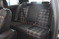 USED 2018 18 VOLKSWAGEN GOLF 2.0 GTI TSI DSG 3d 227 BHP 
