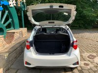 USED 2018 18 TOYOTA YARIS 1.5 VVT-I ICON TECH 5d 73 BHP 2018 TOYOTA YARIS ICON TECH - VVTi - SELF CHARGING HYBRID ELEC VEHICLE - AUTOMATIC - SAT-NAV - REAR REVERSE CAMERA - 1 FORMER KEEPER - SERVICE HISTORY