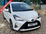USED 2018 18 TOYOTA YARIS 1.5 VVT-I ICON TECH 5d 73 BHP 2018 TOYOTA YARIS ICON TECH - VVTi - SELF CHARGING HYBRID ELEC VEHICLE - AUTOMATIC - SAT-NAV - REAR REVERSE CAMERA - 1 FORMER KEEPER - SERVICE HISTORY