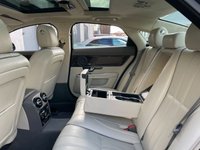 USED 2013 63 JAGUAR XJ 3.0 D V6 PORTFOLIO 4d 275 BHP 