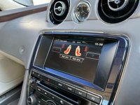 USED 2013 63 JAGUAR XJ 3.0 D V6 PORTFOLIO 4d 275 BHP 