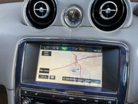 USED 2013 63 JAGUAR XJ 3.0 D V6 PORTFOLIO 4d 275 BHP 