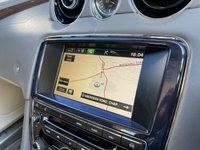 USED 2013 63 JAGUAR XJ 3.0 D V6 PORTFOLIO 4d 275 BHP 
