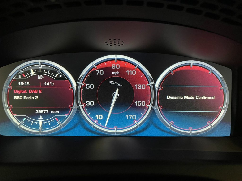 USED 2013 63 JAGUAR XJ 3.0 D V6 PORTFOLIO 4d 275 BHP 