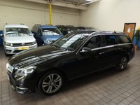 USED 2015 15 MERCEDES-BENZ E-CLASS 2.1 E220 BLUETEC SE PREMIUM 5d 174 BHP PREMIUM EDITION SAT NAV PANORAMIC SUNROOF LEATHER HEATED SEATS 2 OWNERS SERVICE HISTORY