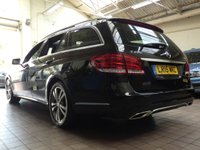 USED 2015 15 MERCEDES-BENZ E-CLASS 2.1 E220 BLUETEC SE PREMIUM 5d 174 BHP PREMIUM EDITION SAT NAV PANORAMIC SUNROOF LEATHER HEATED SEATS 2 OWNERS SERVICE HISTORY