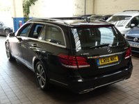 USED 2015 15 MERCEDES-BENZ E-CLASS 2.1 E220 BLUETEC SE PREMIUM 5d 174 BHP PREMIUM EDITION SAT NAV PANORAMIC SUNROOF LEATHER HEATED SEATS 2 OWNERS SERVICE HISTORY