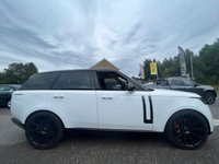 USED 2022 22 LAND ROVER RANGE ROVER 3.0 SE 5d 300 BHP 