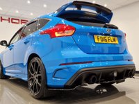 USED 2016 16 FORD FOCUS 2.3T ECOBOOST (350 PS) RS MANUAL AWD ( EURO 6 ) S/S 5DR + NAV + E/SUNROOF + RECARO LEATHER / ALCANTARA BUCKET SEATS + CRUISE + DRIVE MODE + MULTIMEDIA + XENON-LED + R/CAMERA + PARK AID + PRIVACY + PEARLESCENT PAINT + 19S E/SUNROOF+19S+XENON-+R/CAM+TINTS+RECAROS+NAV+CRUISE