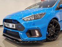 USED 2016 16 FORD FOCUS 2.3T ECOBOOST (350 PS) RS MANUAL AWD ( EURO 6 ) S/S 5DR + NAV + E/SUNROOF + RECARO LEATHER / ALCANTARA BUCKET SEATS + CRUISE + DRIVE MODE + MULTIMEDIA + XENON-LED + R/CAMERA + PARK AID + PRIVACY + PEARLESCENT PAINT + 19S E/SUNROOF+19S+XENON-+R/CAM+TINTS+RECAROS+NAV+CRUISE