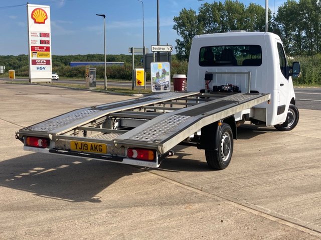 2019 RENAULT MASTER - Photo 2