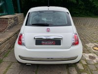 USED 2013 13 FIAT 500 1.2 LOUNGE 3d 69 BHP LOW MILEAGE - ONLY &pound;30.00 12 MONTHS TAX - PANORAMIC GLASS ROOF - 16 INCH GLOSS BLACK ALLOYS - 3 FORMER KEEPERS - LOW INSURANCE GROUP - IDEAL 1SR CAR