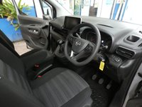 USED 2019 19 VAUXHALL COMBO LIFE 1.2 ENERGY S/S 5d 109 BHP 5 SEATS CRUISE PARKING SENSORS GENUIEN LOW MILES OF 2, 988 MILES