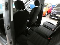 USED 2019 19 VAUXHALL COMBO LIFE 1.2 ENERGY S/S 5d 109 BHP 5 SEATS CRUISE PARKING SENSORS GENUIEN LOW MILES OF 2, 988 MILES